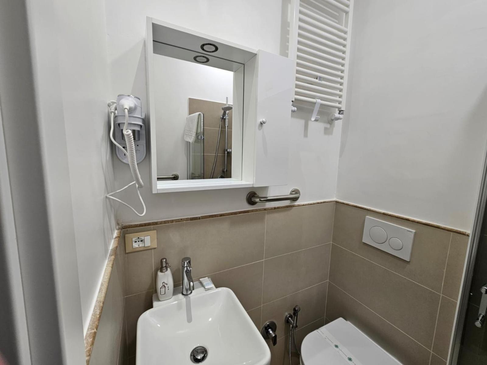 Be Your Home - Stendardi'S House Rzym Zewnętrze zdjęcie